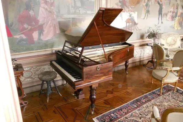 Piano à queue Pleyel de 1833webp