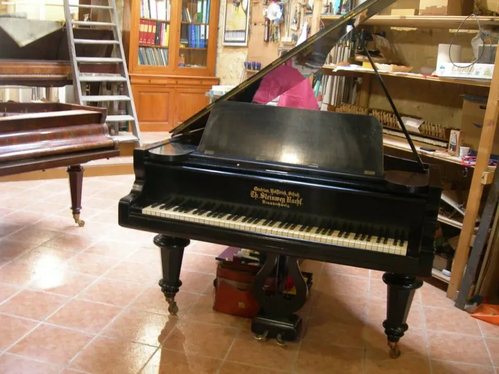 Piano à queue Steinweg de 1882webp