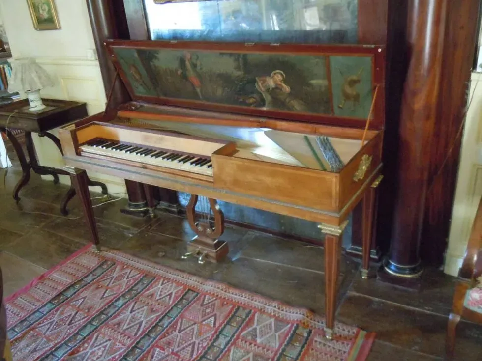 Pianoforte carré Systermans de 1790webp